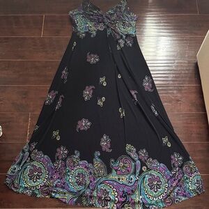 Elegant Black and Purple Paisley Maxi Dress